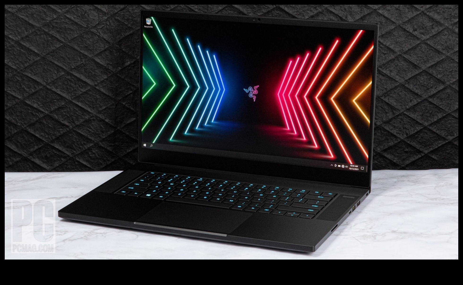 Pregătit pentru VR și dincolo de cele mai bune laptopuri pentru experiențe captivante de joc 1 Pregătit pentru VR și nu numai: laptopuri pentru experiențe captivante de joc